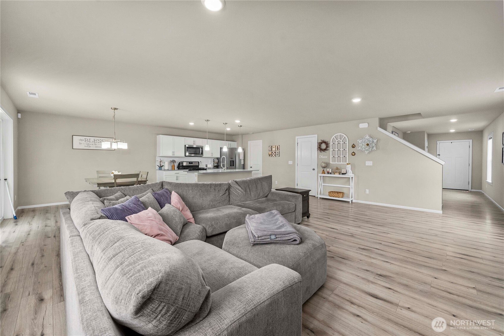 7806 24th Court SE
