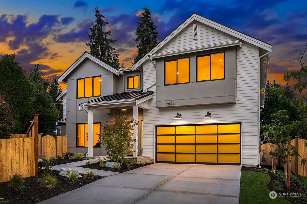 Photo of 7904 127th Place NE, Kirkland, WA 98033 (MLS # 2156057)