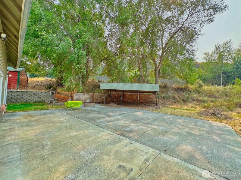400 Partello Park
