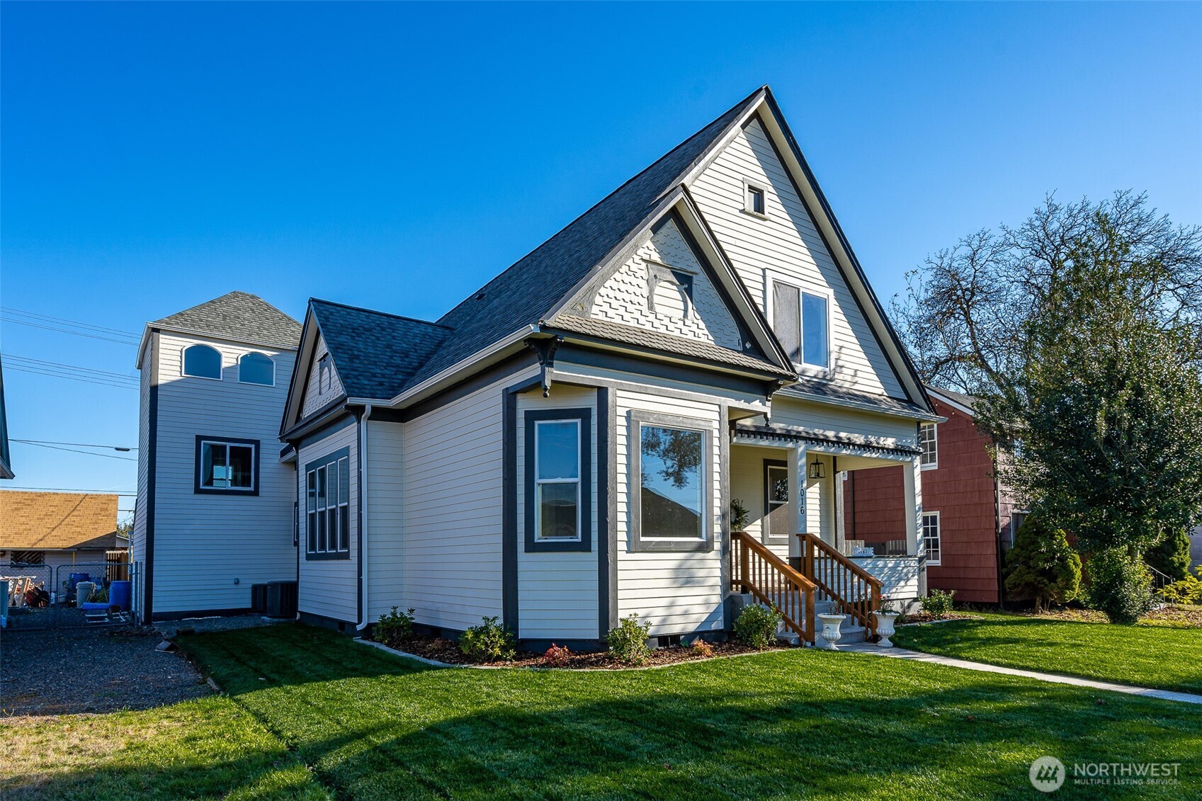 1016 N Pearl Street