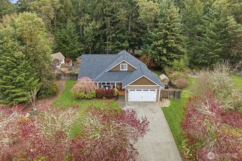 Photo of 1061 Potlatch Drive, Fox Island, WA 98333 (MLS # 2501584)