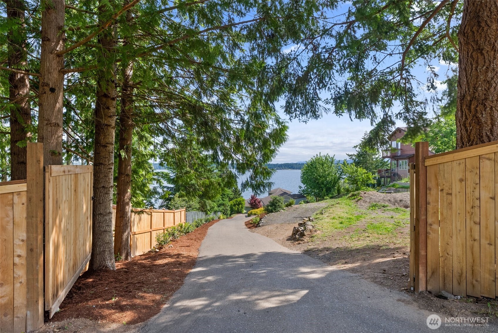 211 SE Totten Shores Drive