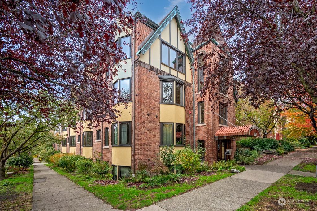 Photo of 1101 17th Ave #205, Seattle, WA 98122 (MLS # 2329384)