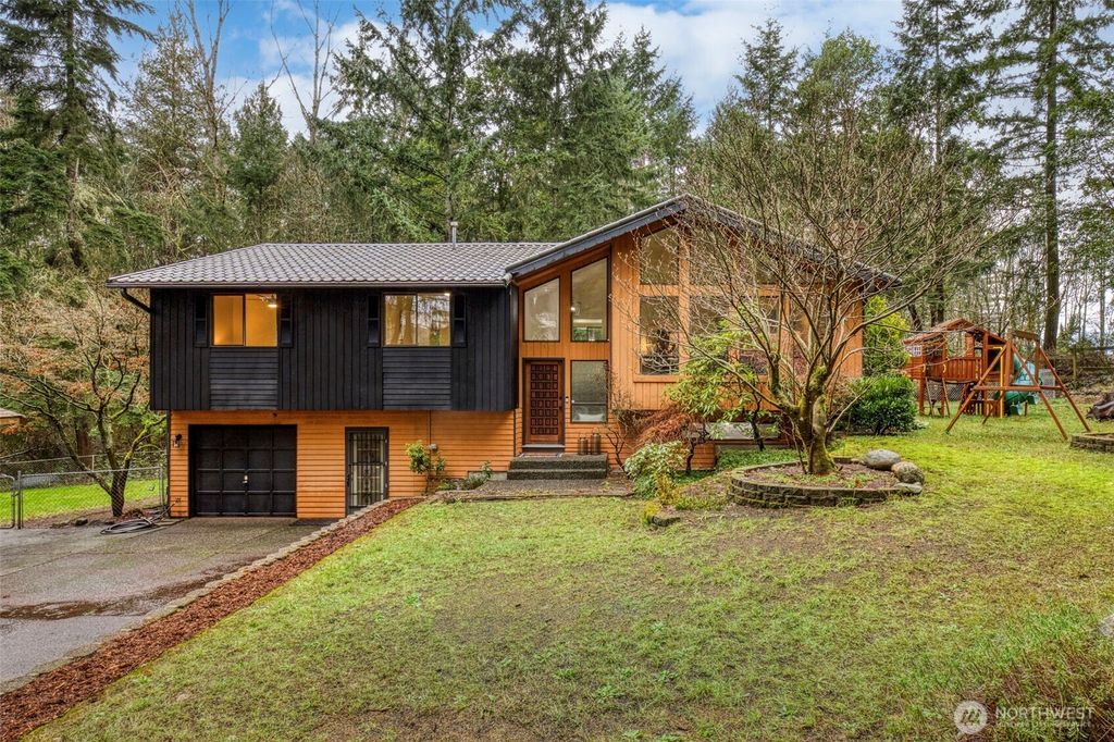 Photo of 6343 Pine Road NE, Bremerton, WA 98311 (MLS # 2473448)