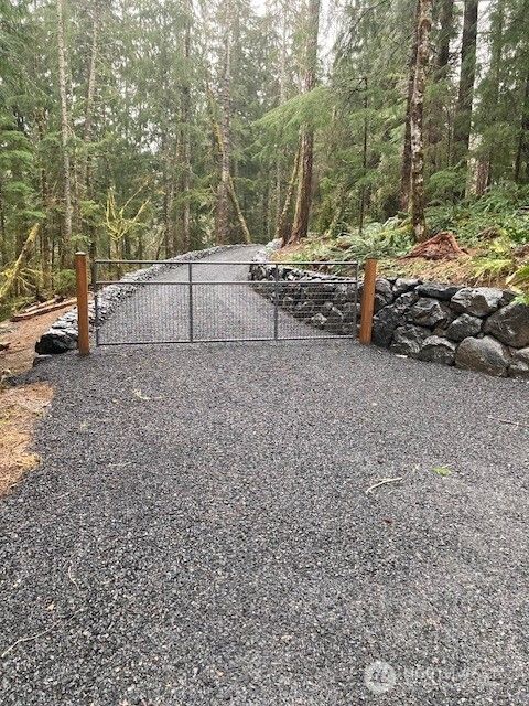 61 N Duckabush Drive N Hoodsport WA 98548