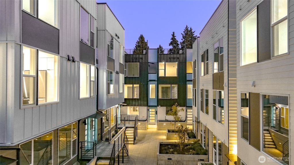 Photo of 12512 35th Avenue NE #B, Seattle, WA 98125 (MLS # 2422679)