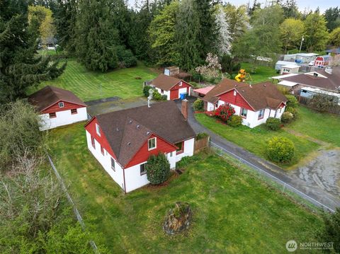 6302 104th Street E Puyallup WA 98373