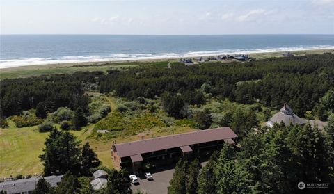 2855 S Forrest Street Unit 203, Westport, WA 98595 - MLS#: 2272370