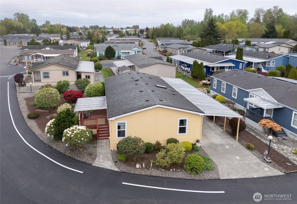 Photo of 14727 43rd Avenue NE #105, Marysville, WA 98271 (MLS # 2446498)