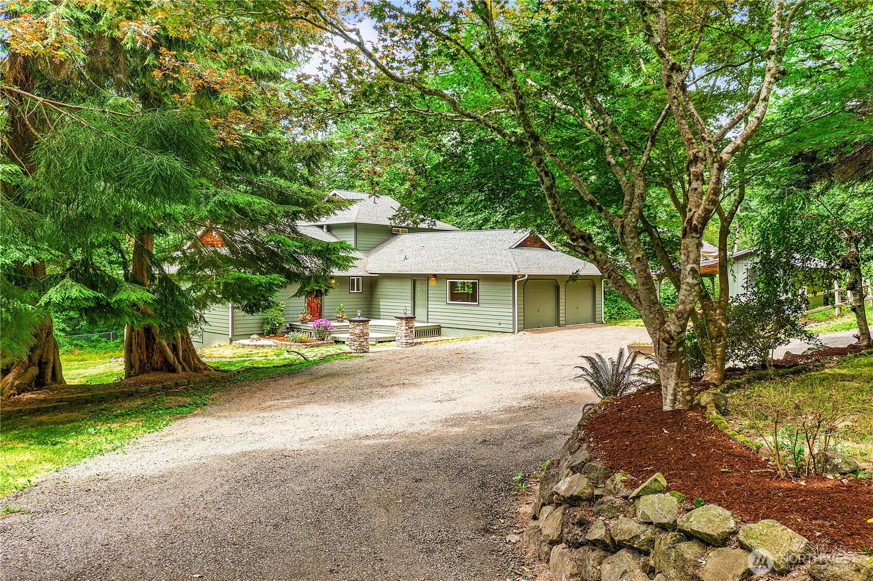 251 NE Mahonia Drive