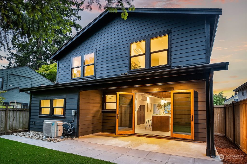 Photo of 3104 NE 68th Street, Seattle, WA 98115 (MLS # 2246299)