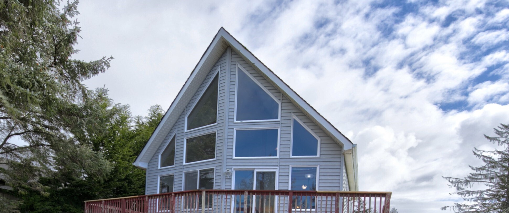 135 N Razor Clam Drive SW