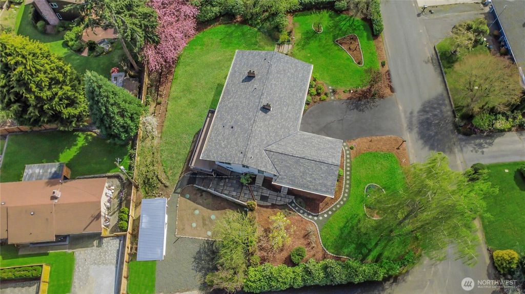 Photo of 5003 66th Avenue W, University Place, WA 98467 (MLS # 2508026)