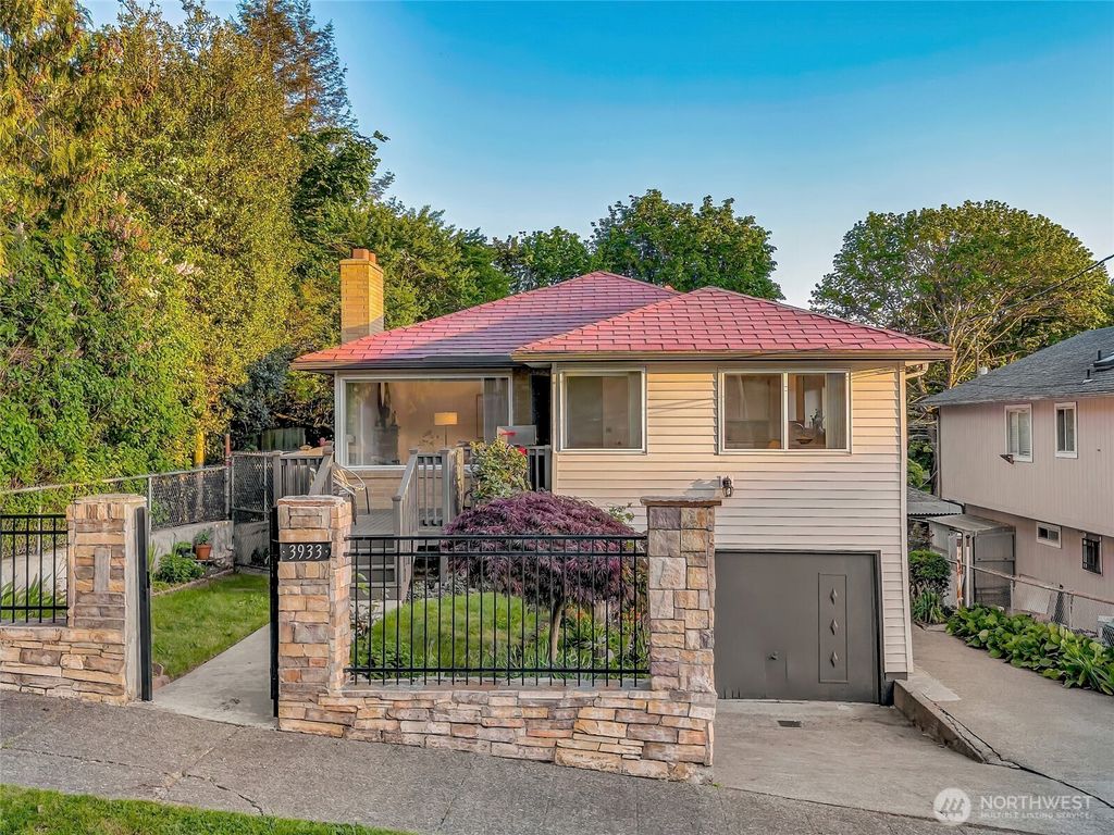 Photo of 3933 S Mead Street, Seattle, WA 98118 (MLS # 2524075)