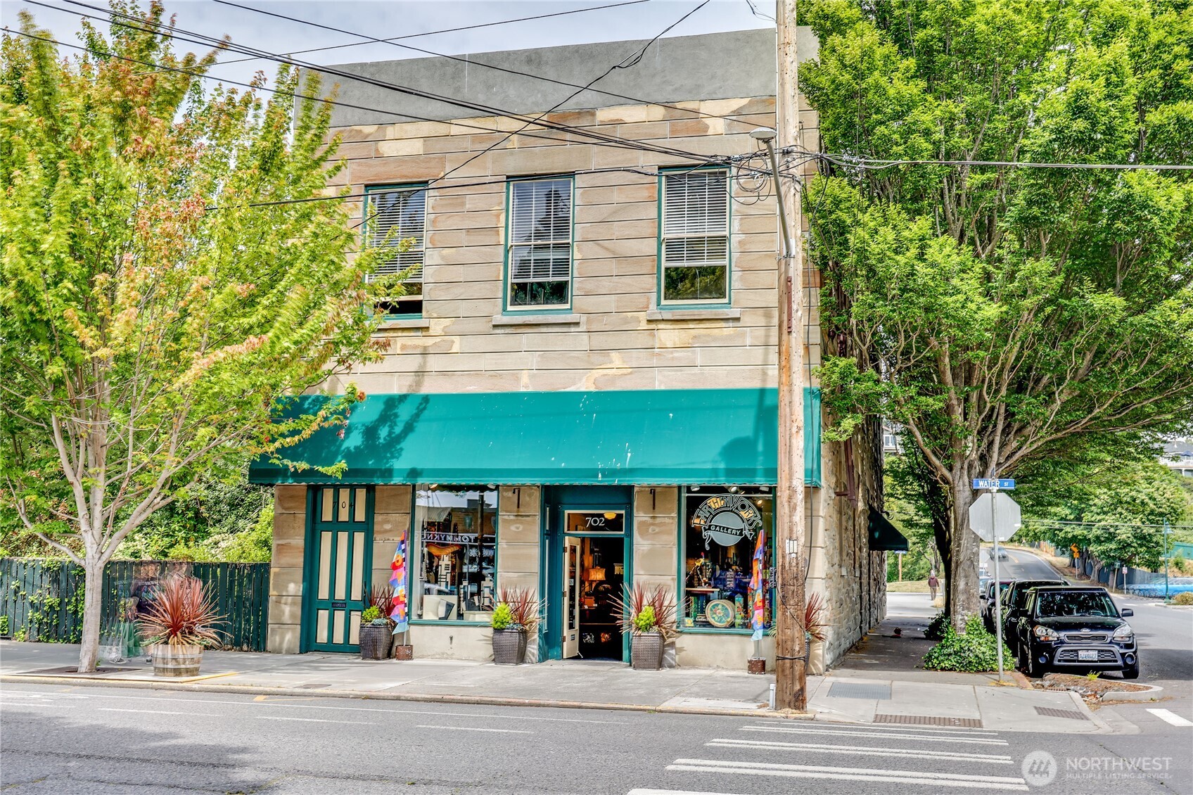 702 Water Street 1-3