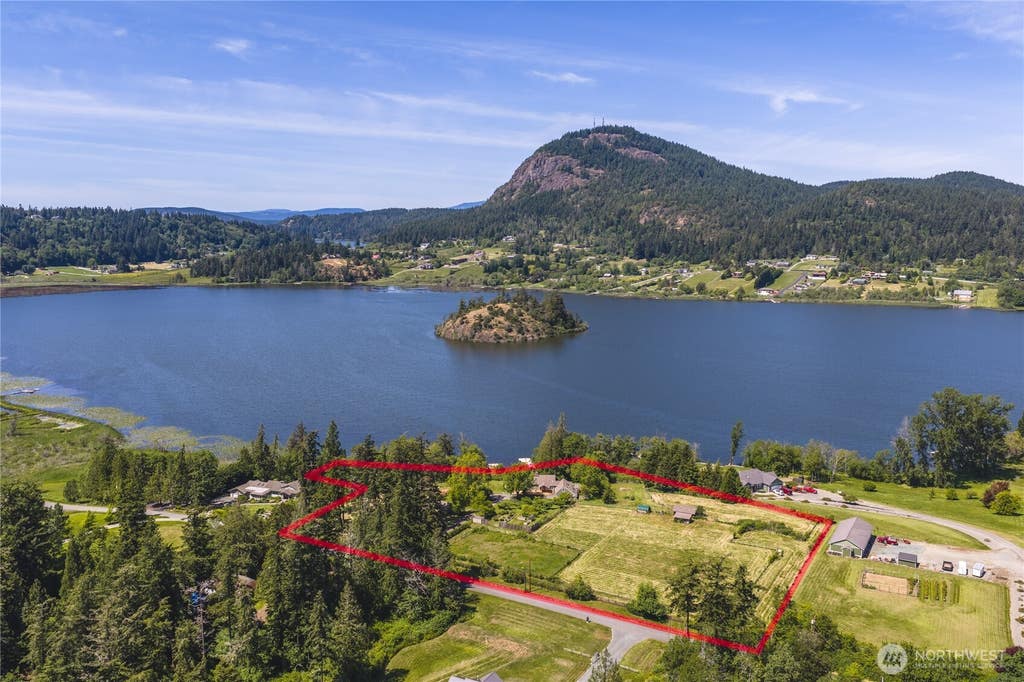 Photo of 6067 S Campbell Lake Road, Anacortes, WA 98221 (MLS # 2536409)