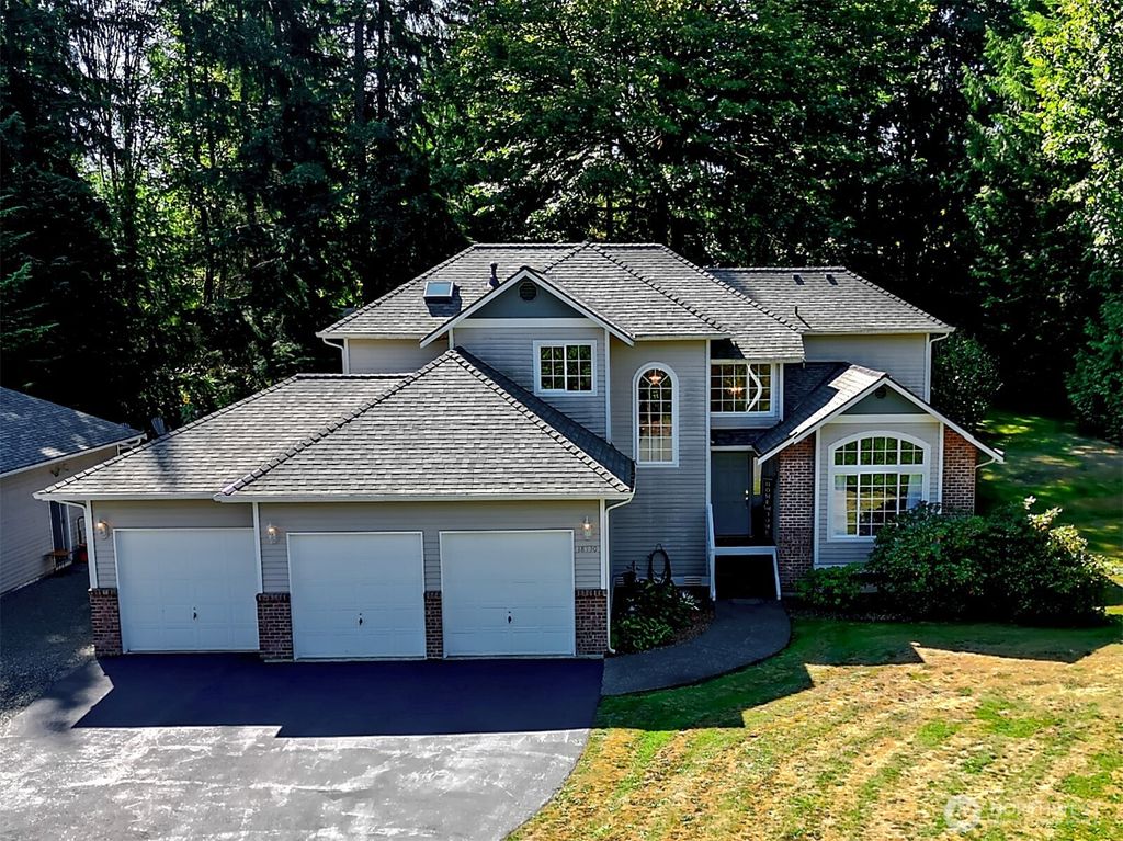 Photo of 18730 88th Place SE, Snohomish, WA 98290 (MLS # 2433553)