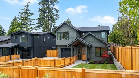 Photo of 11312 NE 60th Street, Kirkland, WA 98033 (MLS # 2561757)