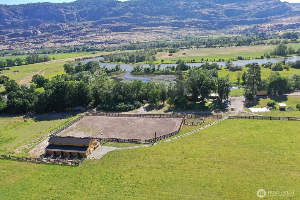 Photo of 1650 Highway 7, Oroville, WA 98844 (MLS # 2544081)