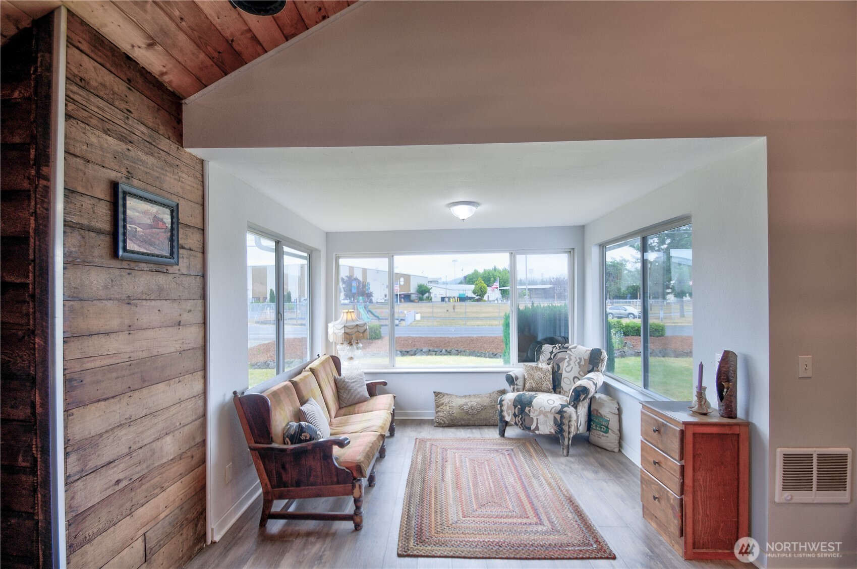 53 E Elma McCleary Road