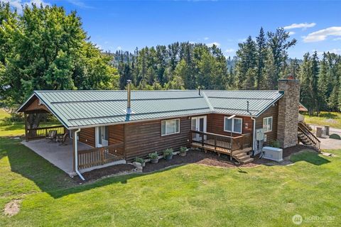 Photo of 1381 Little Twin Lakes Road, Colville, WA 99114 (MLS # 2470345)