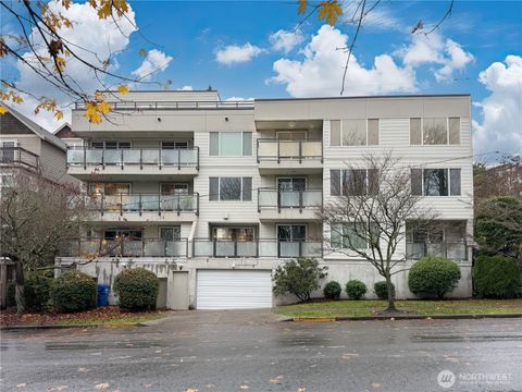 2334 Thorndyke Ave W 202 Seattle WA 98199