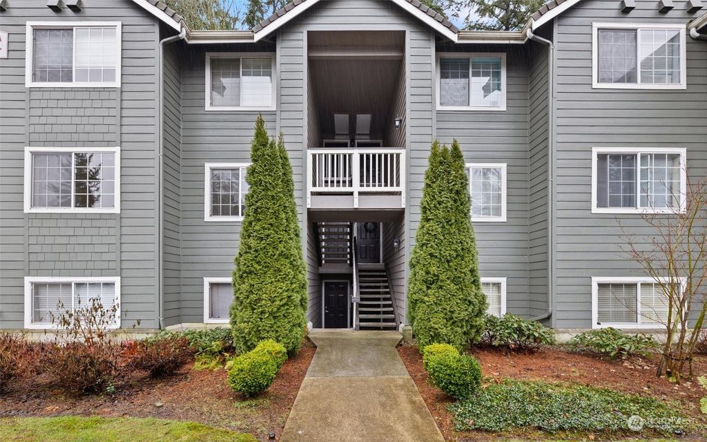 Photo of 15433 Country Club Drive #C203, Mill Creek, WA 98012 (MLS # 2194175)