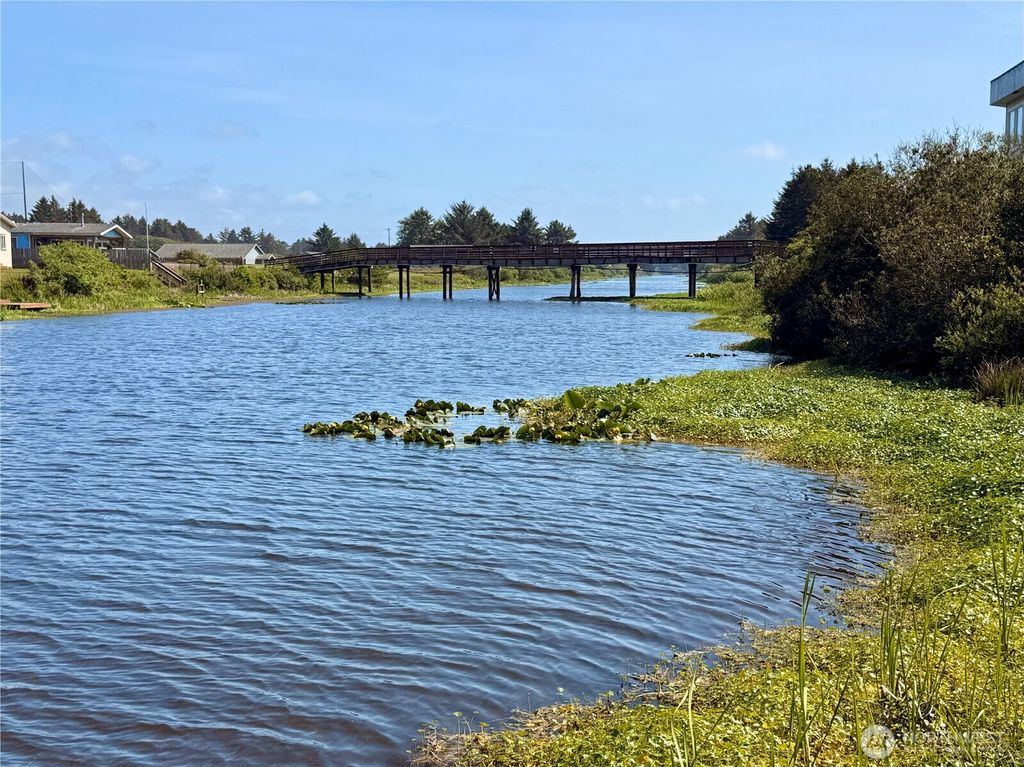 Photo of 552 Point Brown Avenue NE, Ocean Shores, WA 98569 (MLS # 2528909)
