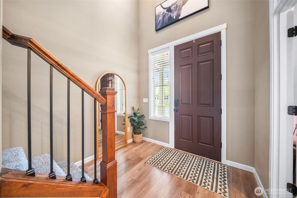 Photo of 613 Stone View Way, Kalama, WA 98625 (MLS # 2515305)