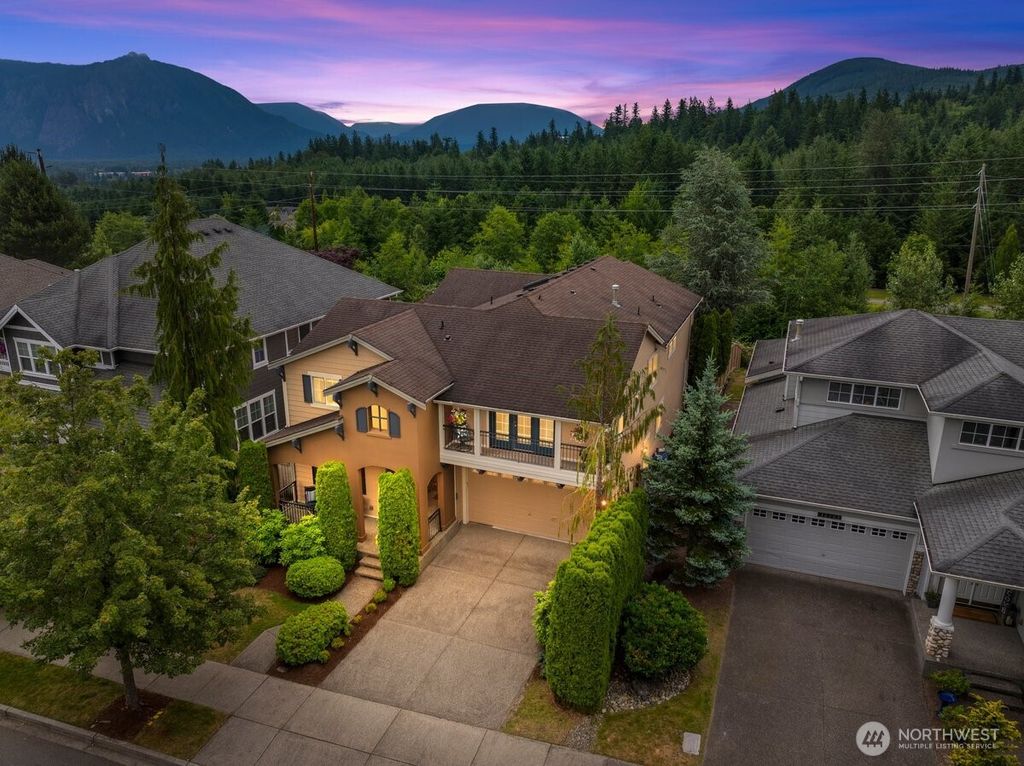 Photo of 36107 SE Isley Street, Snoqualmie, WA 98065 (MLS # 2398137)