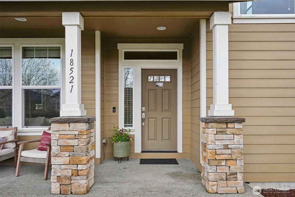 Photo of 18521 97th Avenue E, Puyallup, WA 98375 (MLS # 2508856)