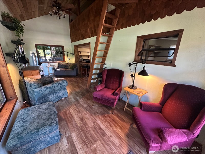 44894 Kloshe Trail