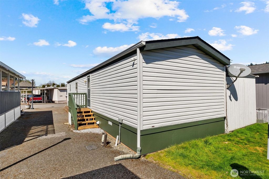 listing image 9368564275016345679