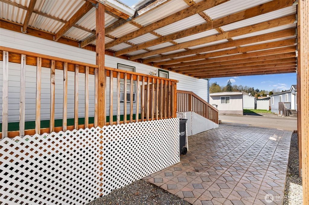 listing image 9361335034434726242