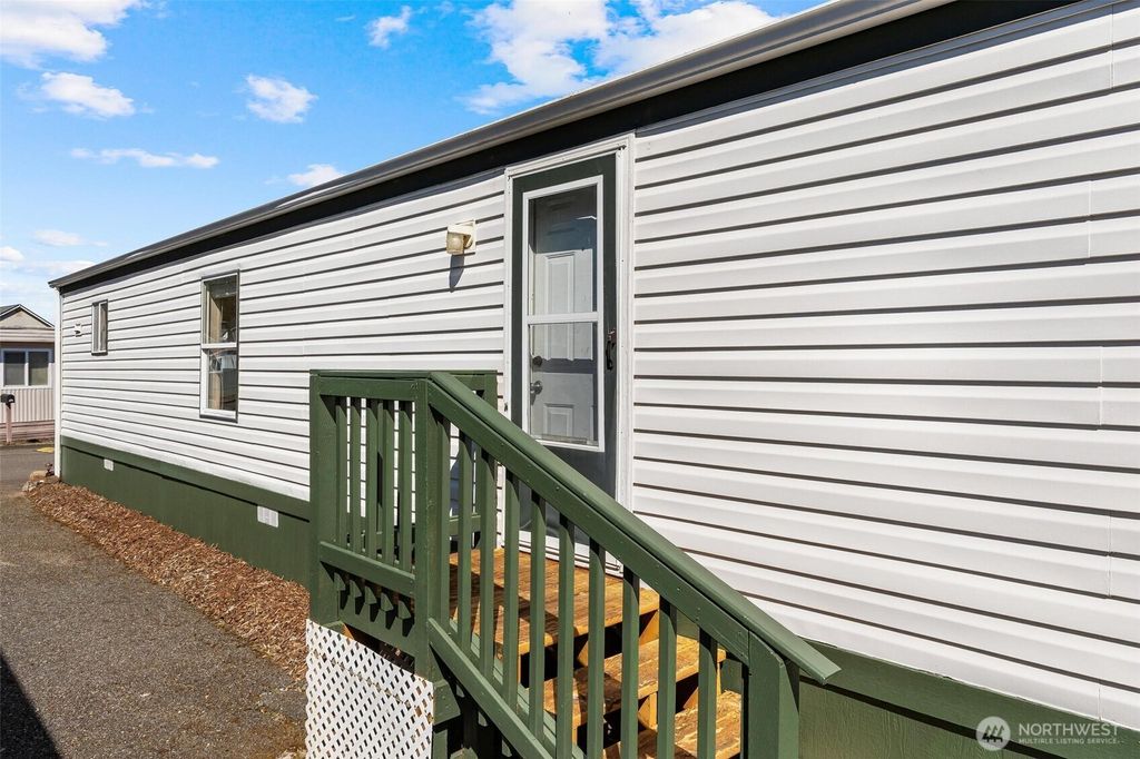 listing image 9361313525407023206