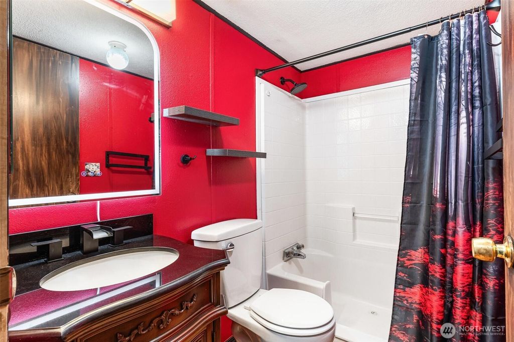 listing image 9363391108779962980