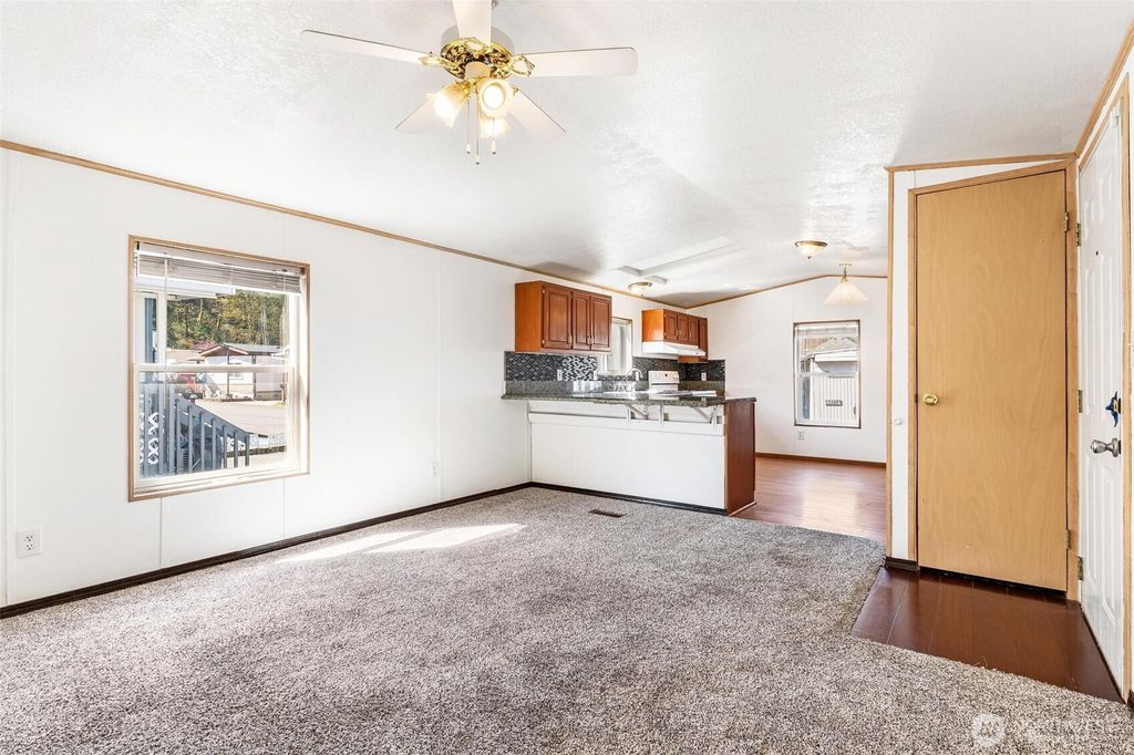 listing image 9365582285571738481