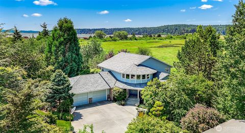 Photo of 828 State Highway 532, Camano Island, WA 98282 (MLS # 2395574)