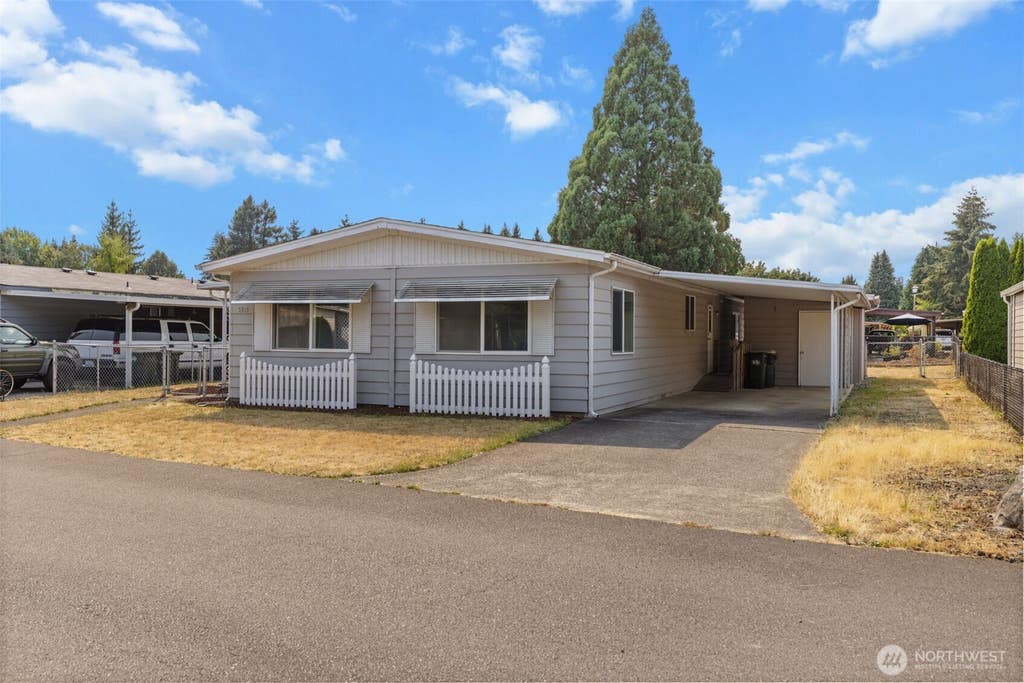 Photo of 5305 Yakima Lane SE, Lacey, WA 98503 (MLS # 2570892)