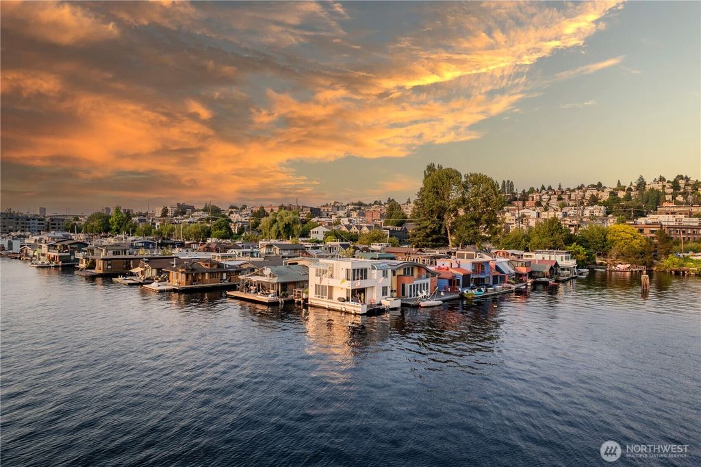 Photo of 2017 Fairview Avenue E #I, Seattle, WA 98102 (MLS # 2483905)