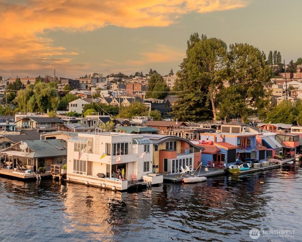 Photo of 2017 Fairview Avenue E #I, Seattle, WA 98102 (MLS # 2483905)