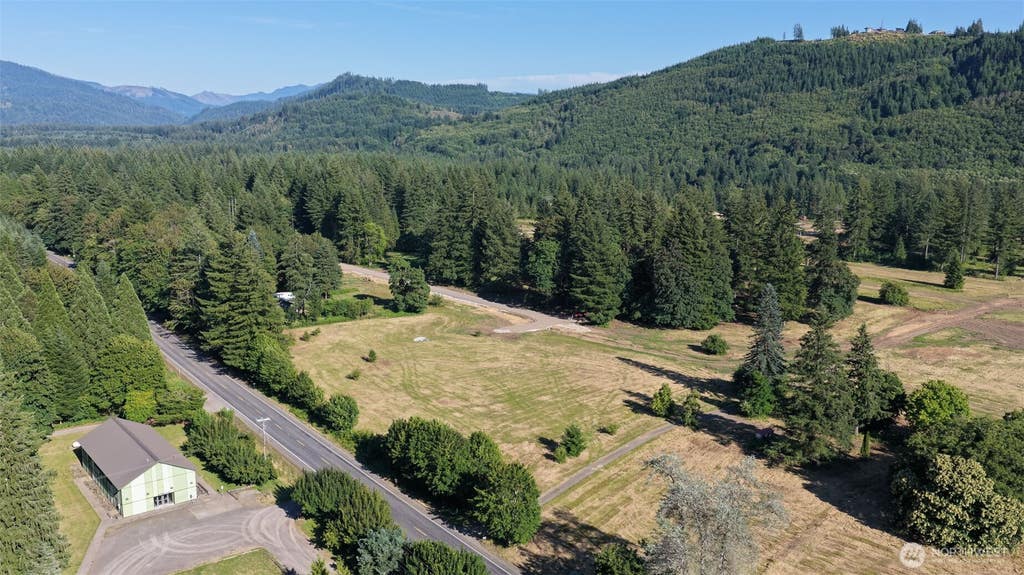 Photo of 204 Bobcat Place #Lot 1, Ariel, WA 98603 (MLS # 2563127)