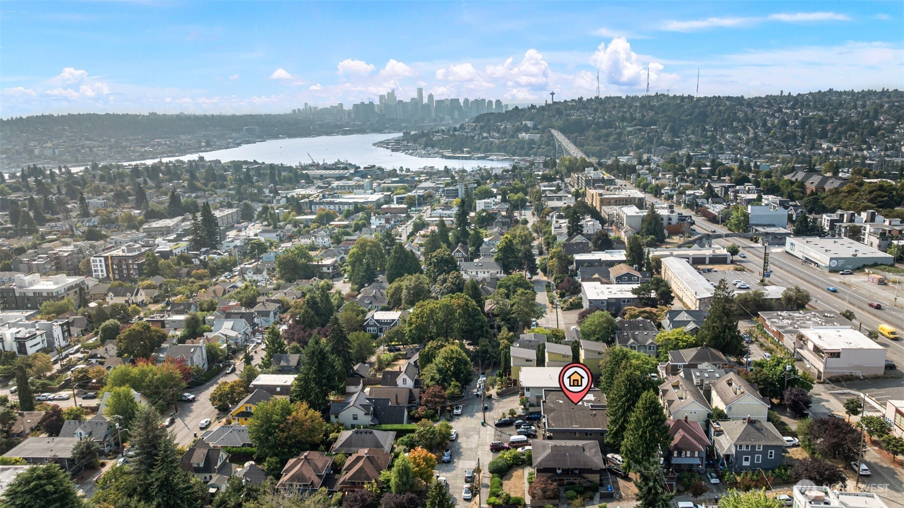 4219 Whitman Avenue N 2