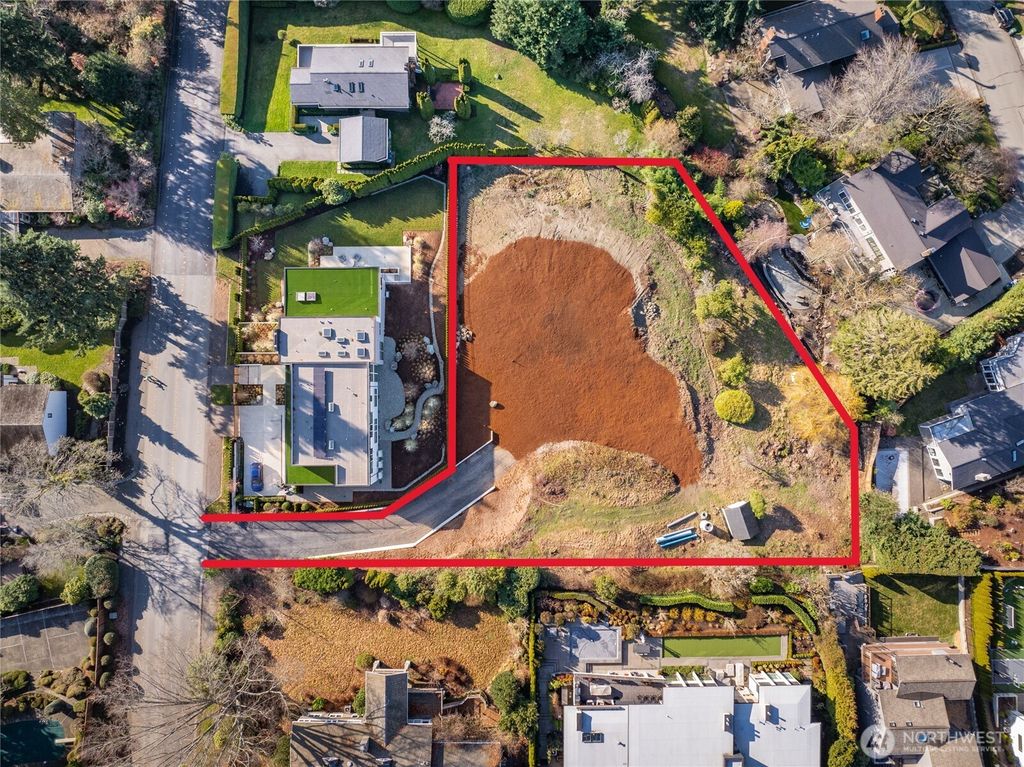 Photo of Clyde Hill, WA 98004 (MLS # 2419075)