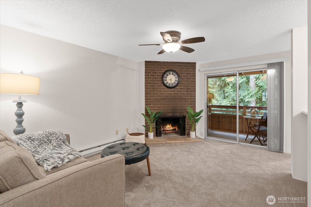 Photo of 17535 150th Court SE #N-11, Renton, WA 98058 (MLS # 2585407)