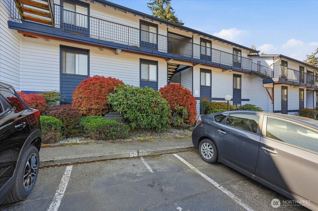 Photo of 15416 40th Avenue W #B-22, Lynnwood, WA 98087 (MLS # 2513679)