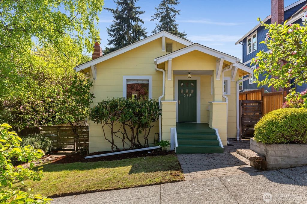 Photo of 519 N 67th Street, Seattle, WA 98103 (MLS # 2364483)