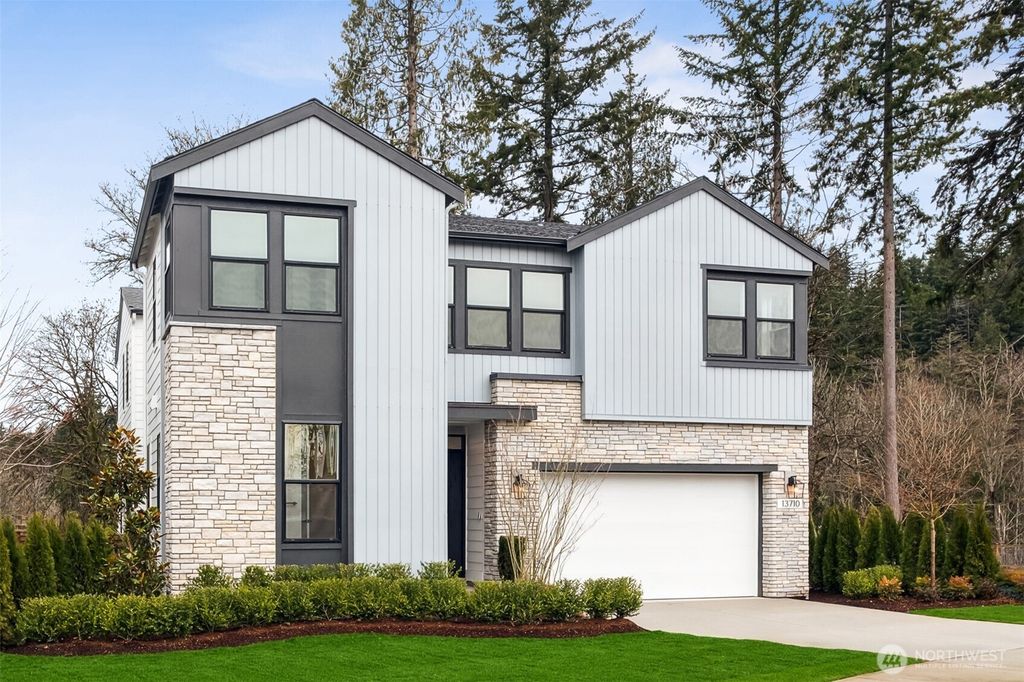 Photo of 13730 SE 84th Street #13, Newcastle, WA 98059 (MLS # 2436016)
