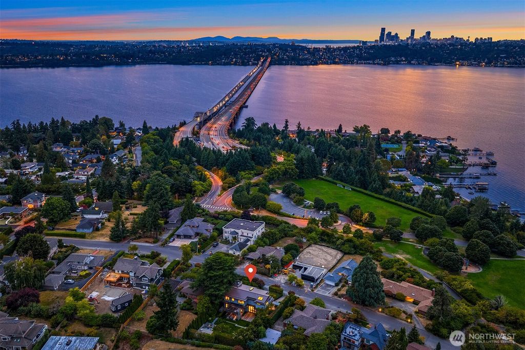 Photo of 2236 66th Avenue SE, Mercer Island, WA 98040 (MLS # 2430645)