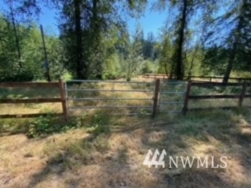 Photo of 11403 Woods Creek Road, Monroe, WA 98272 (MLS # 1979548)